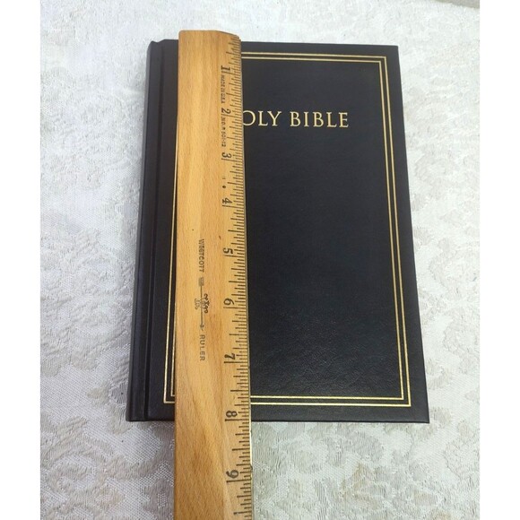Holy Bible Black King James Version KJV Holman Black Hardcover Red Letter Ed Pew - Picture 8 of 10